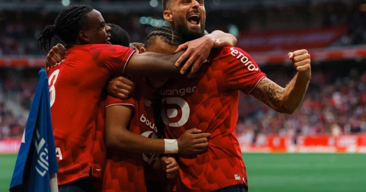 Fransa Liqa 1: Qollar və qırmızı vərəqələrlə bol “Lill” “Oser” dramatik qarşılaşması VİDEO