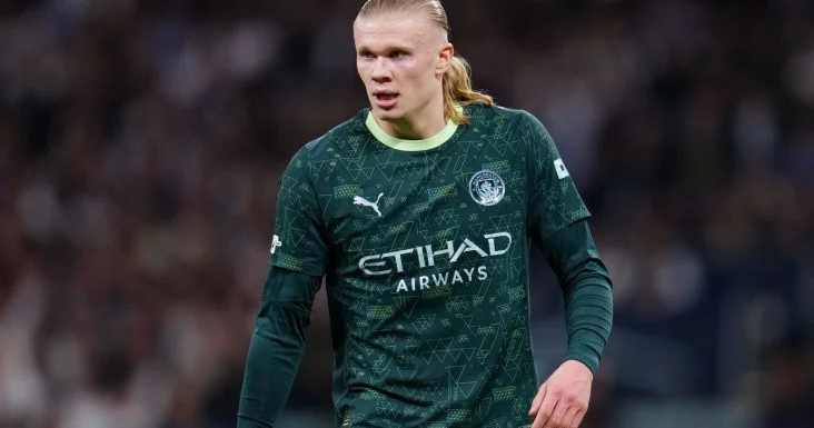 Holand Premyer Liqa klubunda vurulan qollara görə Ronaldunu geridə qoydu