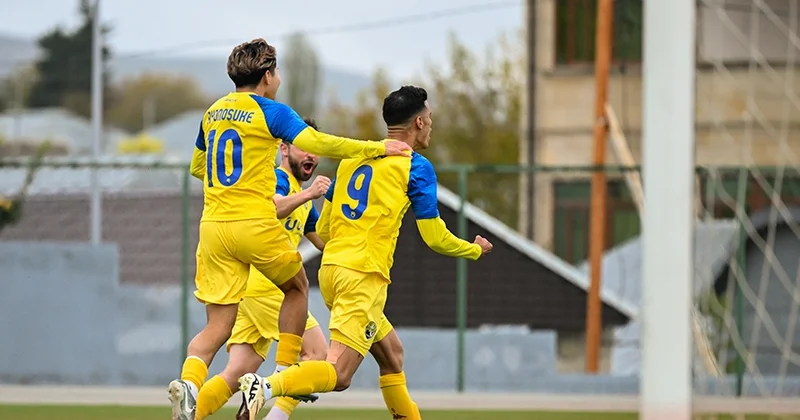 “Kəpəz” “Qəbələ”yə, “Qarabağ” “Araz Naxçıvan”a qarşı YENİLƏNİR