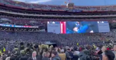 В США прошла ежегодная игра между военными академиями ВИДЕО