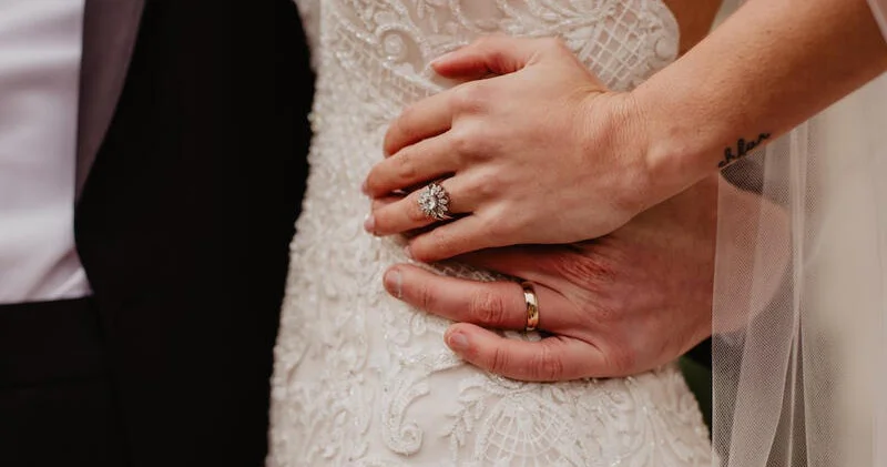 Bakıda bəylə gəlin toyu RİNQƏ ÇEVİRDİ VİDEO