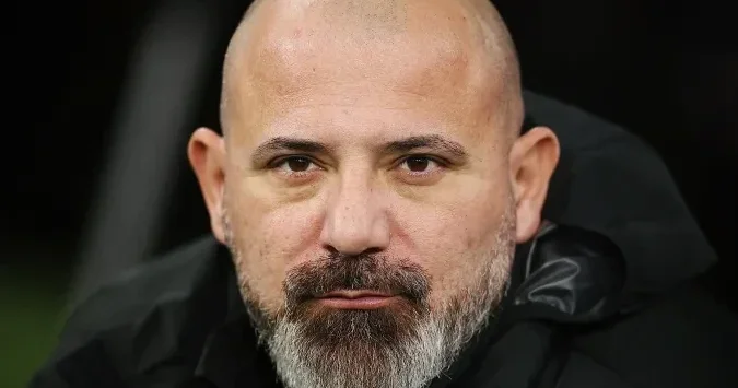 Srvena Zvezda yeni baş məşqçi ilə anlaşıb