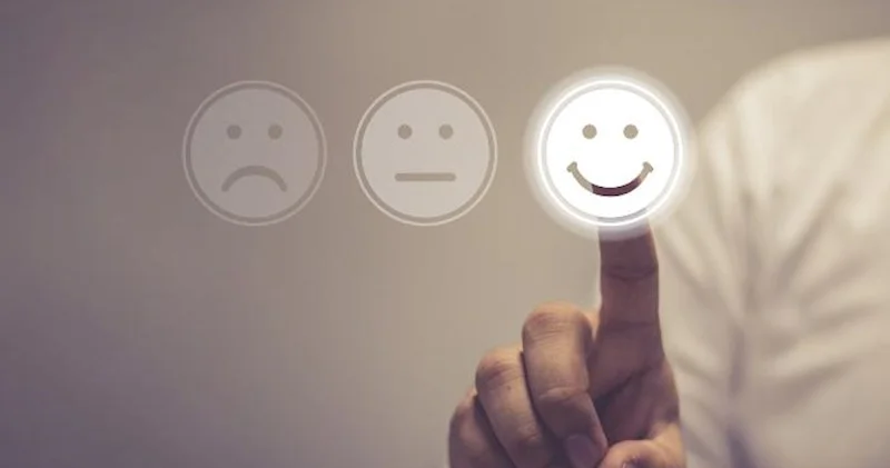 Xoşbəxtlik an deyil, anlayışdır…