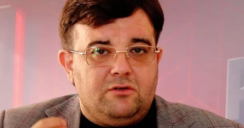 Səbuhi Xanlarovun üçəmləri ilə VİDEOsu maraq yaratdı