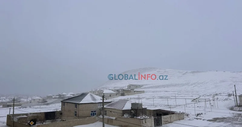 Bakının bu ərazisinə qar yağır VİDEO
