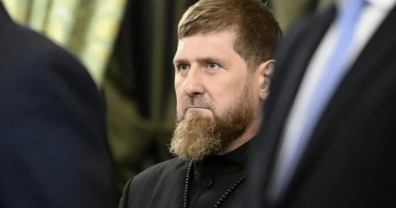 Kadırov vəzifədə qalmağa çalışır
