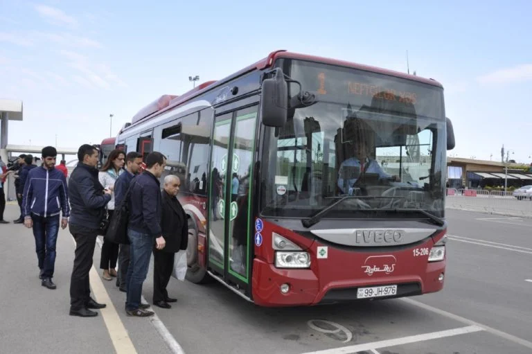 Şəhərin ictimai nəqliyyat infrastrukturu yaxşılaşdırılır