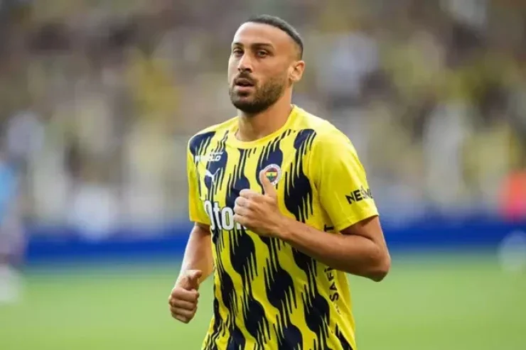 Cenk Tosun Volkan Dəmirəlin komandasına keçə bilər