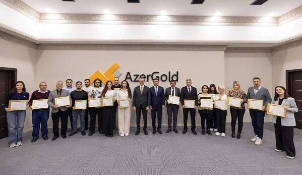 “AzerGold” rəhbərliyi jurnalistlərlə görüşdü Foto