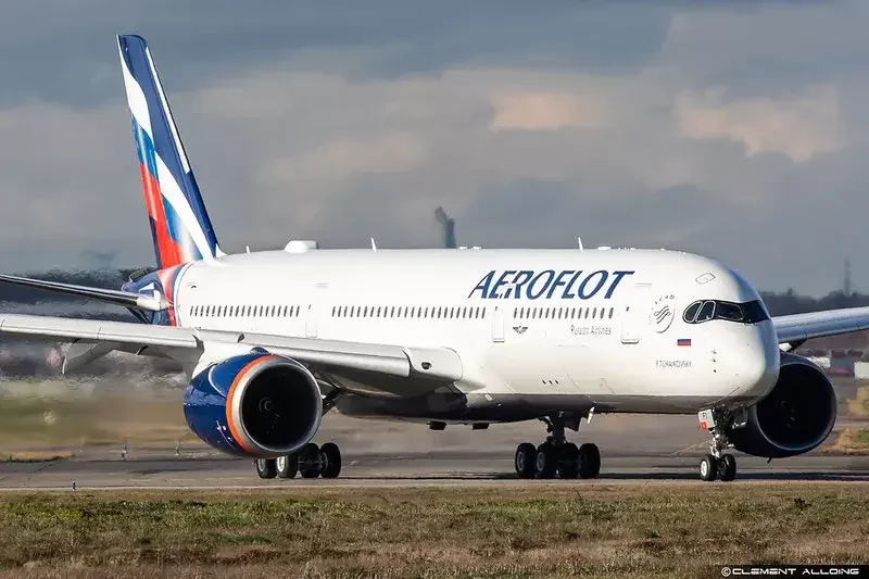 Rusiya mülki təyyarələrini xilas edə bilib “Aeroflot” 250 milyard xərcləyib AzPolitika onlayn siyasiictimai qəzet