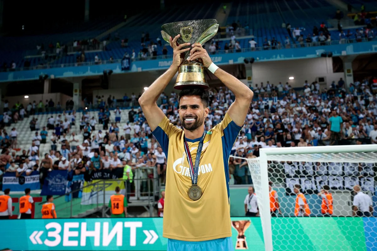 Braziliya klubu Zenitin futbolçusunu havayı istəyir