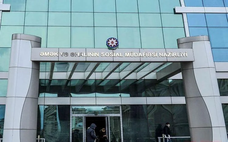 Sosial sığorta haqları üzrə illik vəsait 5 milyard manatı keçib Nazirlik