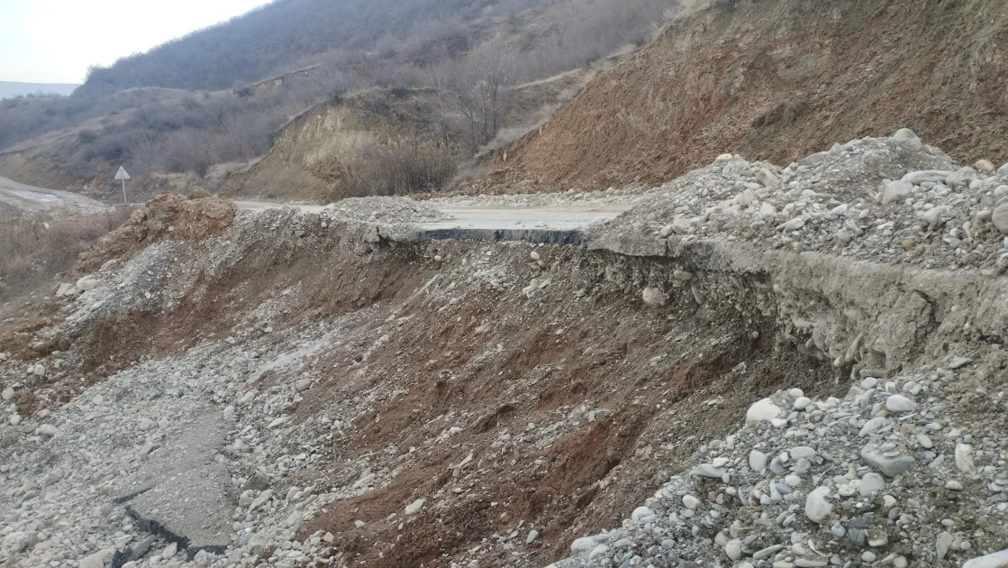 Əhalinin NƏZƏRİNƏ: Bu ərazilərdə sürüşmə təhlükəsi yüksəkdir