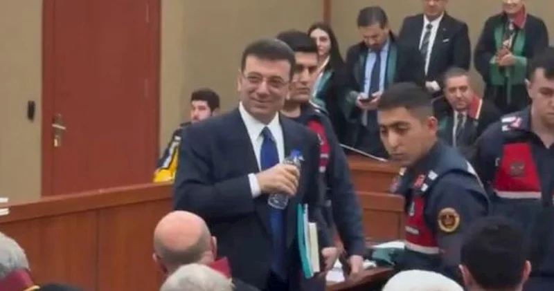 İmamoğlu “diplom işi” ilə bağlı hakim qarşısına çıxdı Video