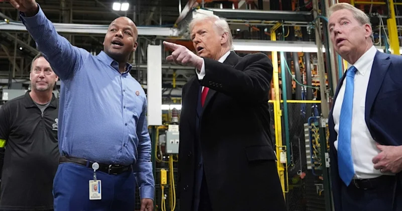 Рабочий против Трампа: собрал полмиллиона после скандала