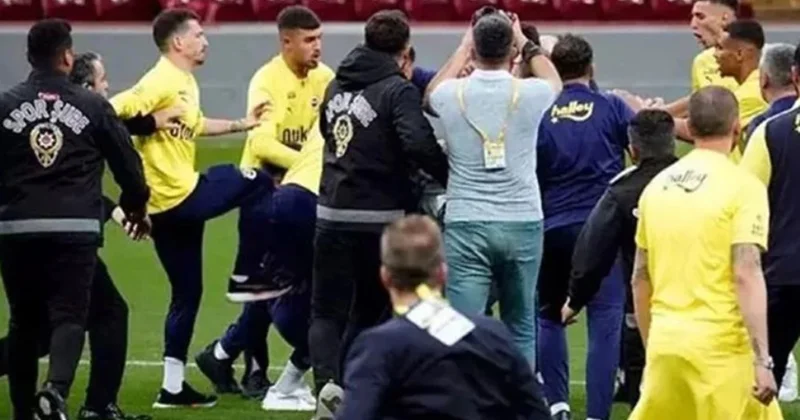 Məhkəmə onları cəzalandırsa da, hökmü təxirə saldı