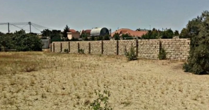 Bir birinə oxşar iki torpaq sahəsinin qiyməti arasında 2 dəfə fərq olur AÇIQLAMA