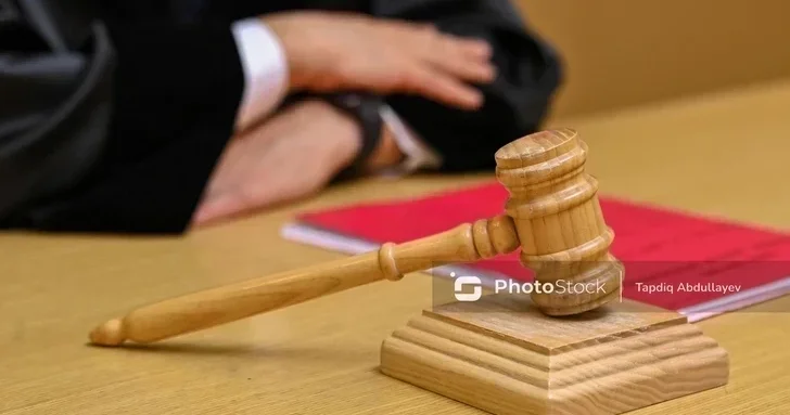 Демоны управляли ею : откровения бизнесмена на суде по делу об убийстве