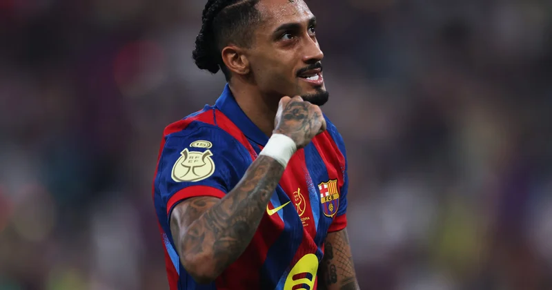 Rafinya El Klassiko öncəsi komanda yoldaşlarına sərt mesaj veribmiş