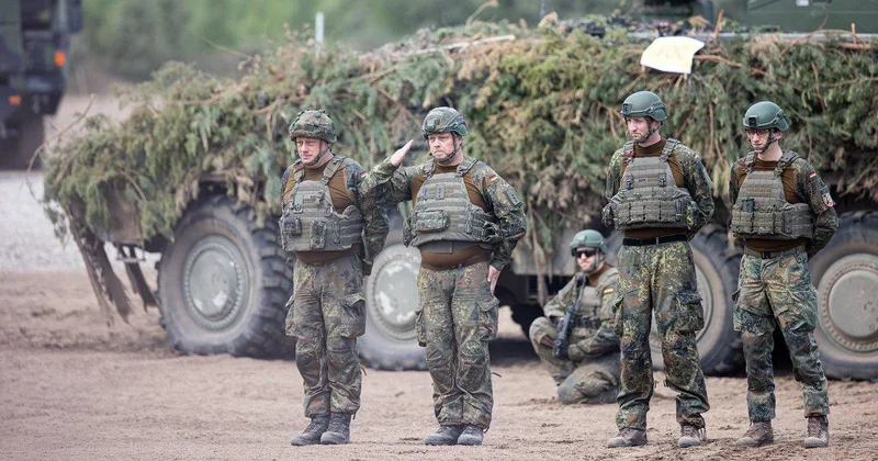 ABŞ ın Yaxın Şərqdə hərbi bazaları hansı ölkələrdədir?