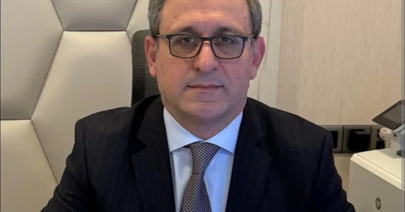 Partiya sədri ChatGPT dən özünə qadın müavin götürüb