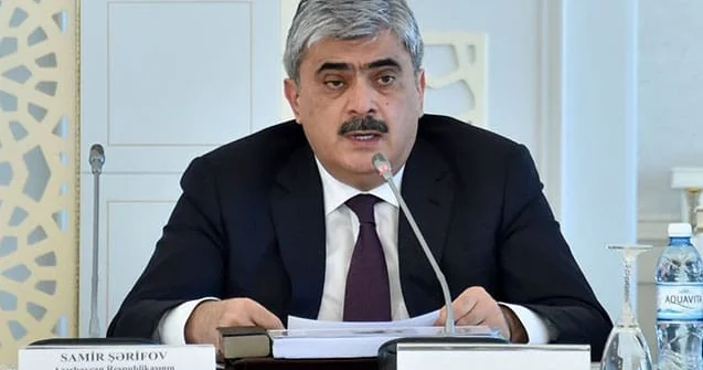 Samir Şərifov iclas keçirdi