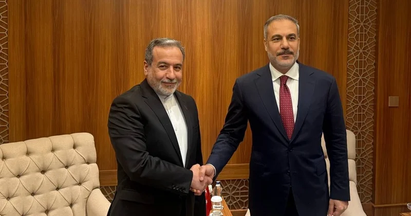 Türkiyə və İran XIN rəhbərləri arasında mühüm telefon danışığı olub