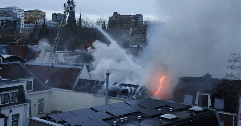 Два взрыва и пожар произошли в Утрехте