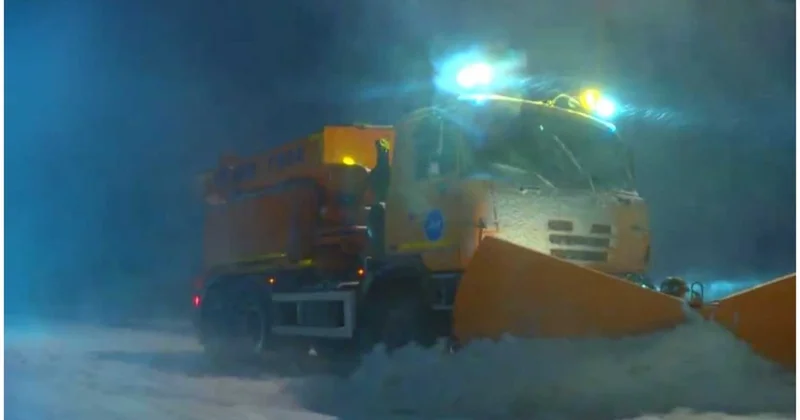 Госагентство: Снегоуборочная техника задействована на горных дорогах