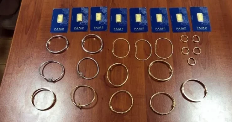 Gömrükdən nə qədər qızıl keçirmək olar? CAVAB