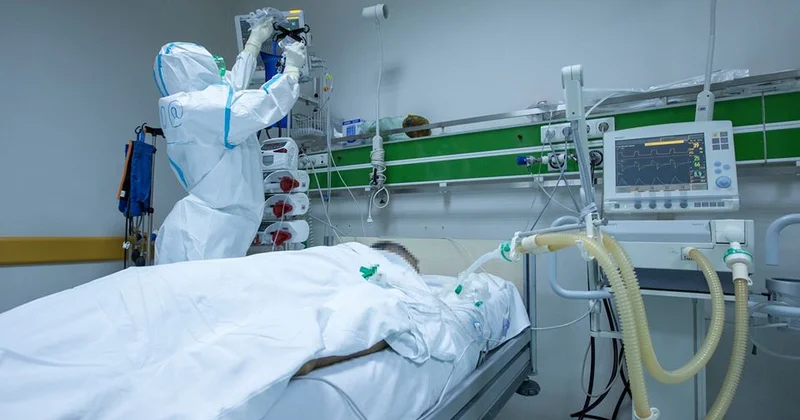 Медработникам продлили выплату COVID надбавок Minval Politika