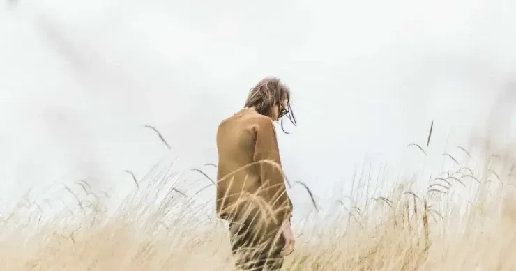 Niyə evdəki səssizlik narahatlığa səbəb olur: bunun arxasında nə dayanır?