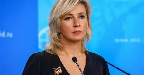 Zaxarova: “Ukraynada yerləşdirilən istənilən xarici hərbi kontingent Rusiya üçün qanuni hədəf hesab olunacaq”