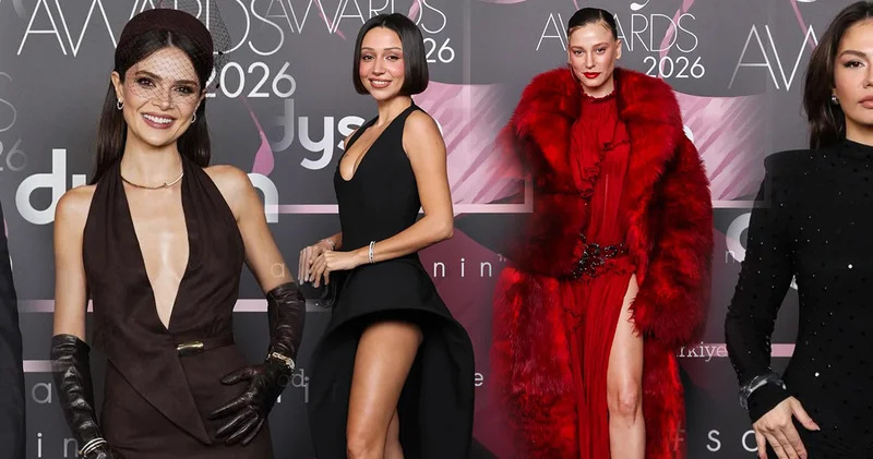 Türk məşhurlar mükafatlandırıldı...