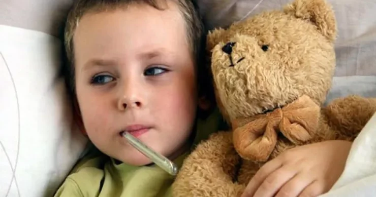 Uşaqların qızdırmasını yalnız bu dərman salır Həkim açıqladı