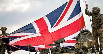 Britaniya və ABŞ Qətərdəki hava bazasından qoşunlarını çıxarır...