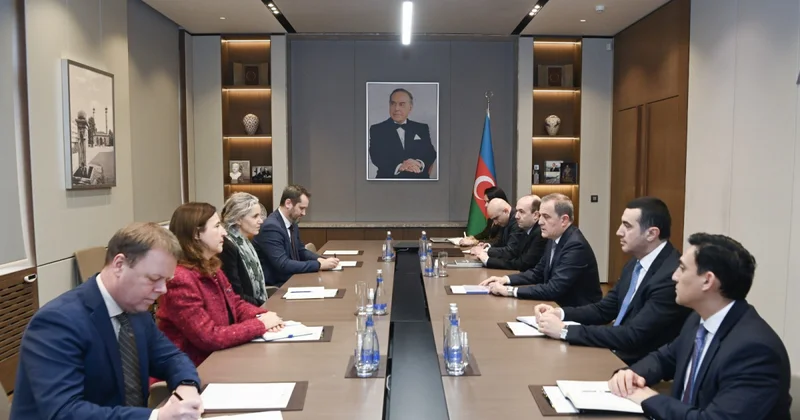 Ceyhun Bayramov Aİ rəsmisi ilə Ermənistanla normallaşma prosesini müzakirə edib