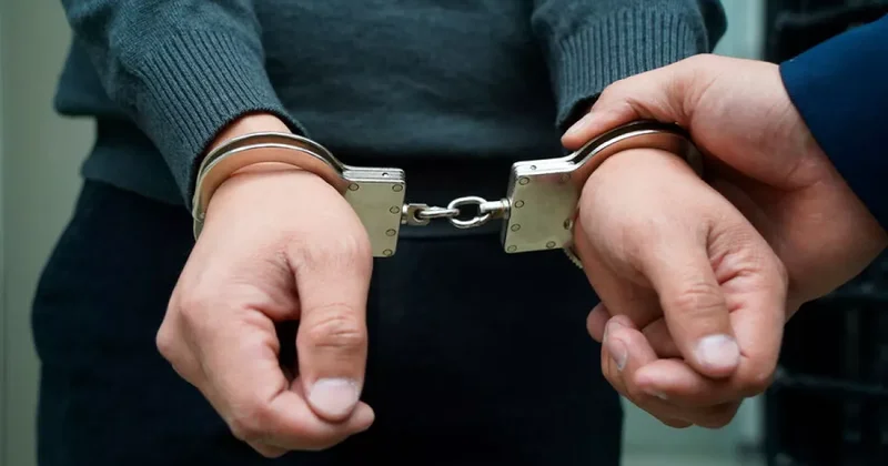 ФСБ России задержала в Новосибирске сотрудников Федеральной налоговой службы