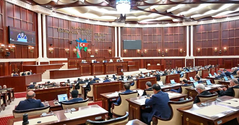 Deputatların tətili başa ÇATDI