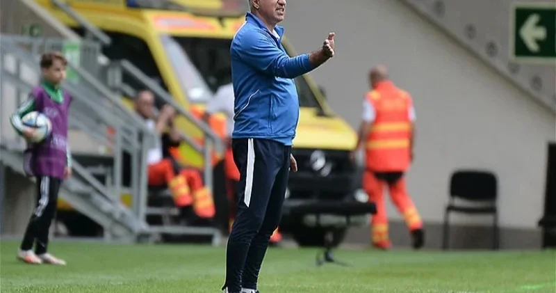 Ариф АСАДОВ: В Нефтчи хуже уже не будет. Если команда поднимется, это будет успех Вернидуба