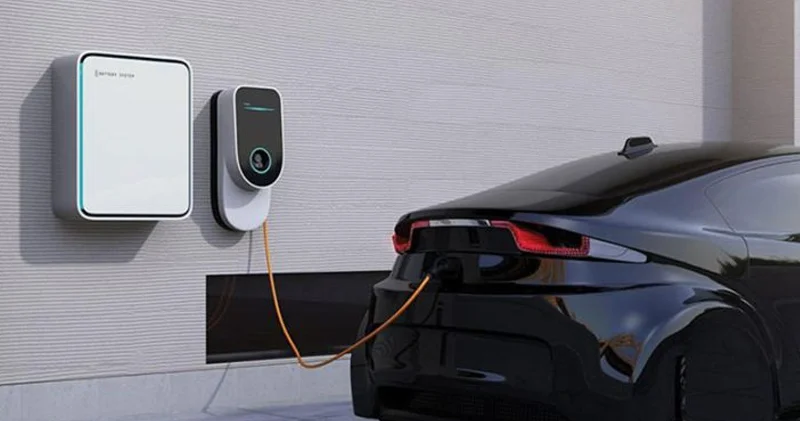 Ağdamda avtomobillər üçün şarj cihazı istehsal olunur (VİDEO)