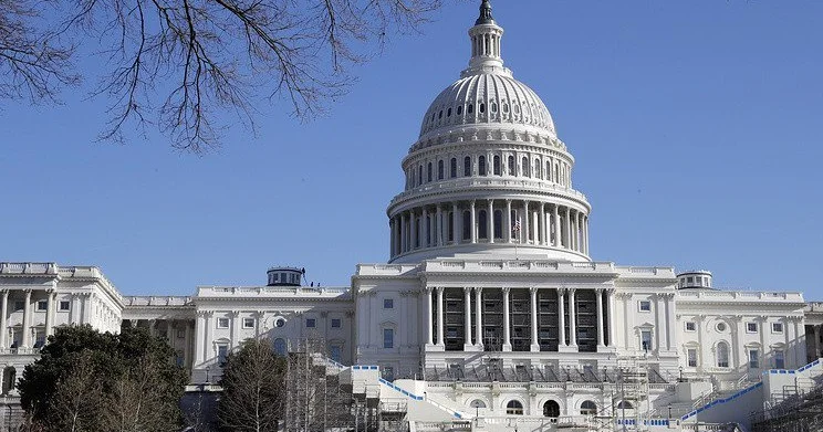 ABŞ 75 ölkə üzrə viza prosedurunu dayandırdı Siyahıda Rusiya, Brazilya və İran da var