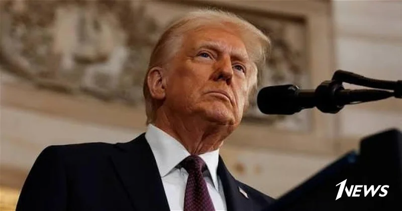 СМИ: Трамп не хочет затяжной войны с Ираном, но готов нанести быстрый удар