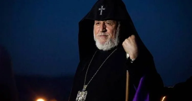 Katolikosun açıqlaması siyasi riyakarlıqdır İlahiyyatçı