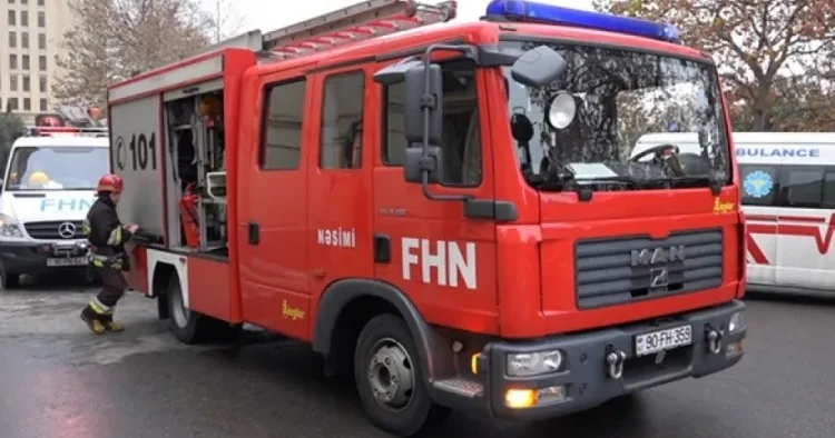 Binəqədi rayonunda binada yanğın BAŞLADI