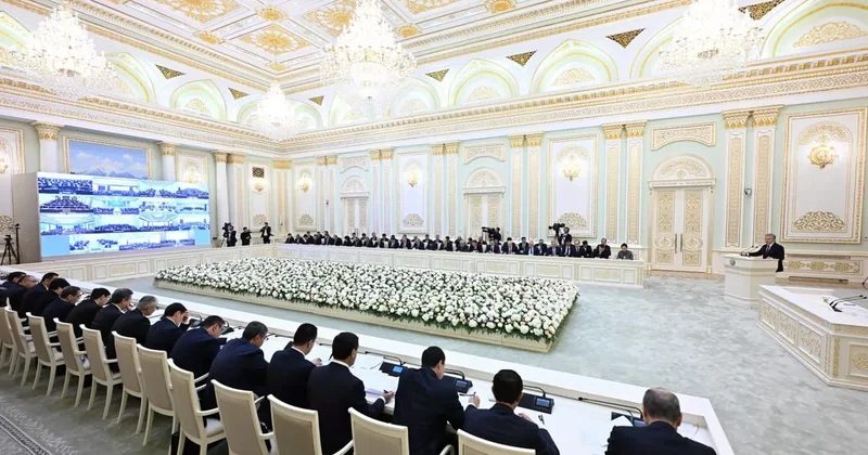 Внешнеторговый оборот Узбекистана впервые превысил 80 млрд долларов