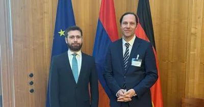 Ermənistan və Almaniya məsləhətləşmələr aparıblar