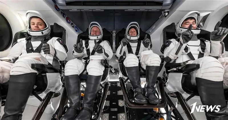 Экипаж МКС впервые досрочно вернулся на Землю из за болезни одного из участников миссии