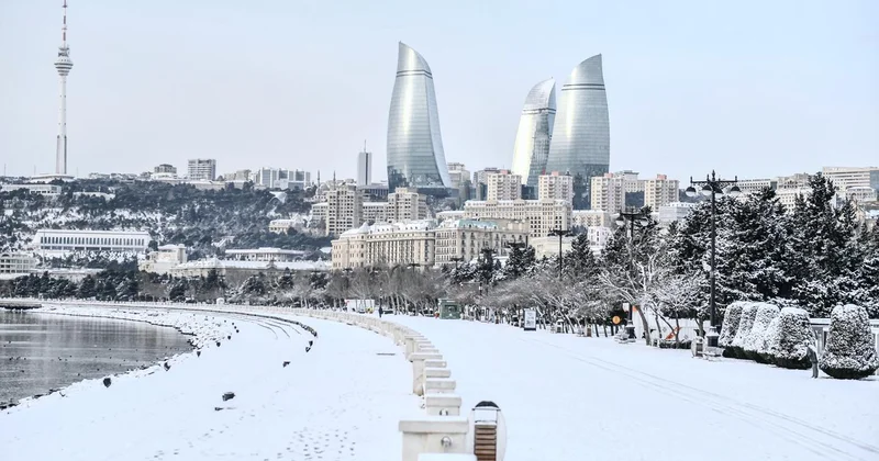 Синоптики предупредили о резком похолодании и снеге в Баку и регионах Minval Politika