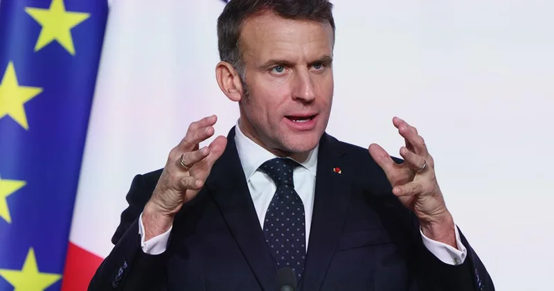 Макрон: Франция обеспечивает две трети разведподдержки Украины